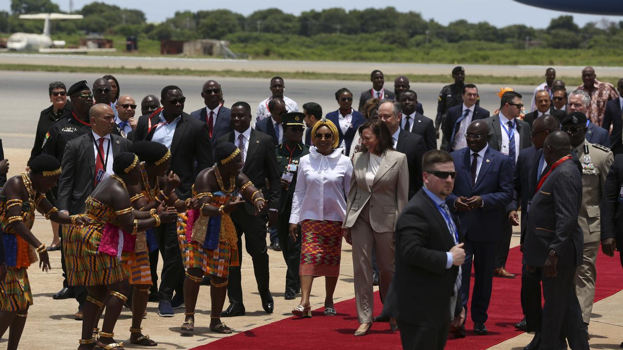 La vice-présidente américaine Kamala Harris au Ghana pour une visite diplomatique. [Keystone - Misper Apawu]