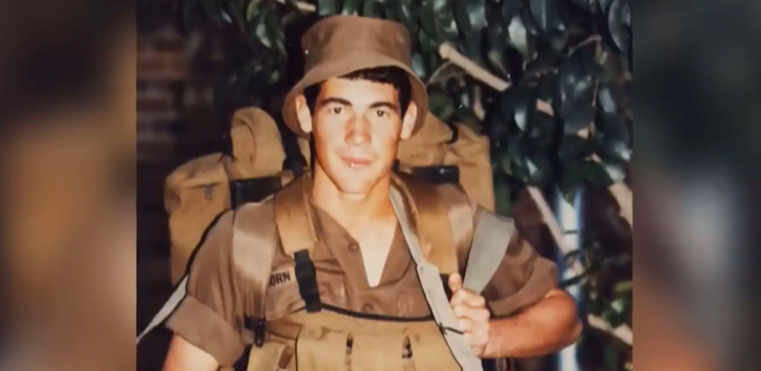 Mike Horn a combattu au sein d'un bataillon de contre-insurrection de l'armée sud-africaine. [YouTube (capture d'écran) - Temps Présent]