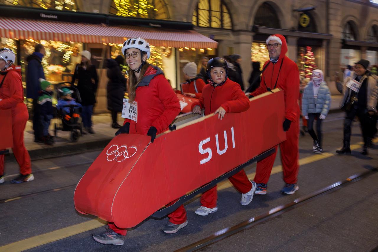 La Course de la Marmite, c'est surtout un sport de glisse. [Keystone - Salvatore Di Nolfi]