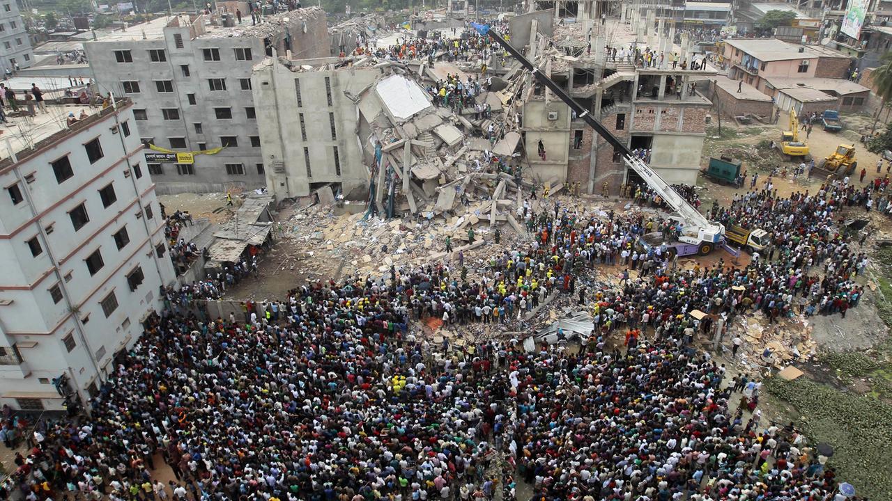 L'effondrement du Rana Plaza, ce véritable drame industriel, a eu lieu il y a 10 ans. [Keystone - A.M.Ahad]