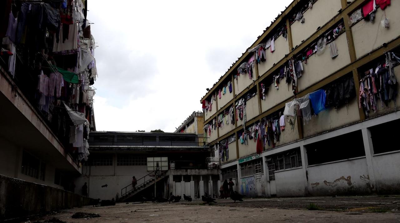 la prison pour femmes de Bogota. [Mise au Point (RTS)]