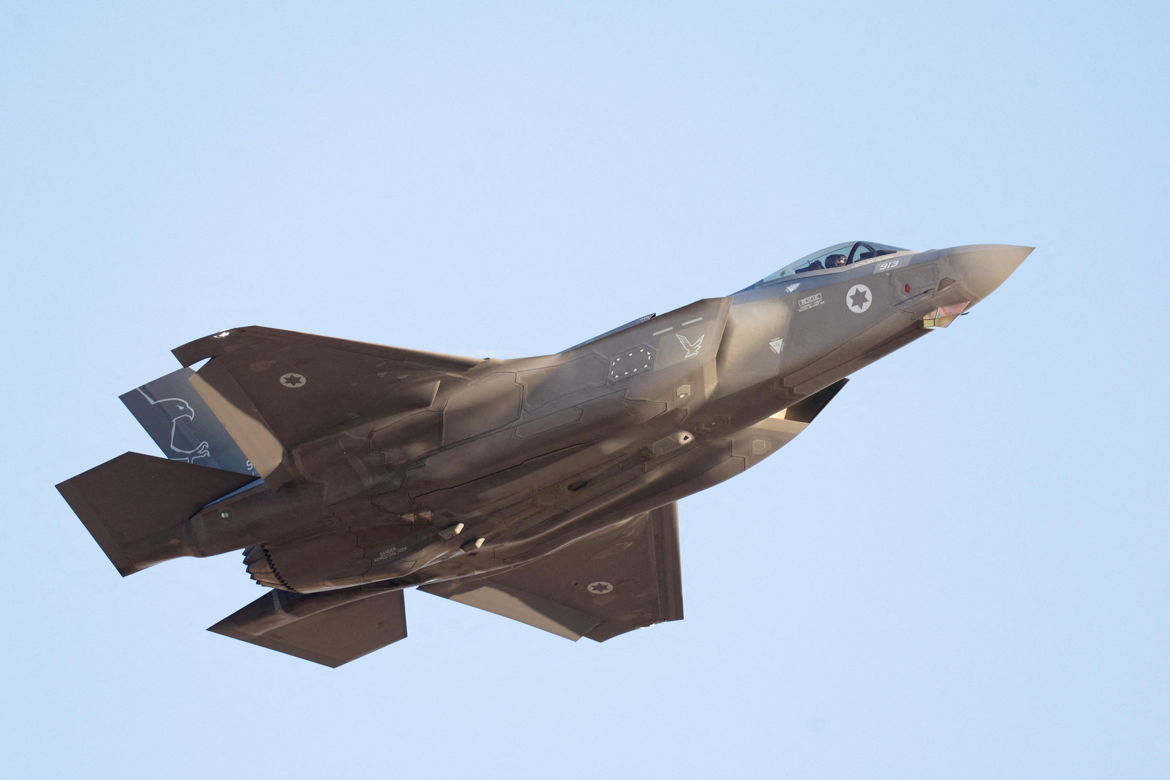 Un avion de chasse israélien F-35. [REUTERS - Amir Cohen]