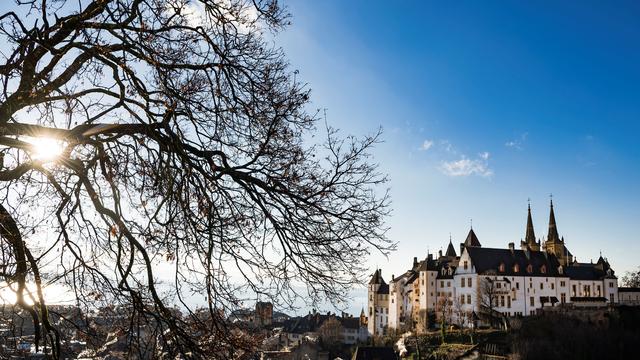 Le Château de Neuchâtel, siège du Conseil d'Etat. [KEYSTONE - Jean-Christophe Bott]