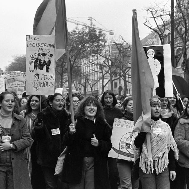 Manifestation à Paris, en 1972, en faveur du droit à l'avortement [AFP - Paul Harle]