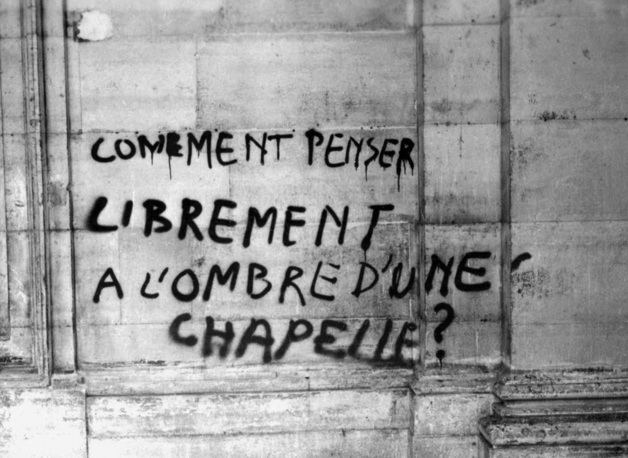 Un des graffiti photographié par Jo Schnapp [AFP]