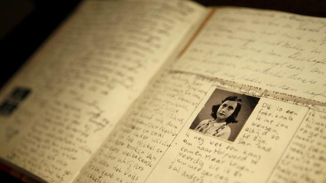 Un notaire juif aurait trahi Anne Frank, selon un ancien agent du FBI [EPA - Leo La Valle]