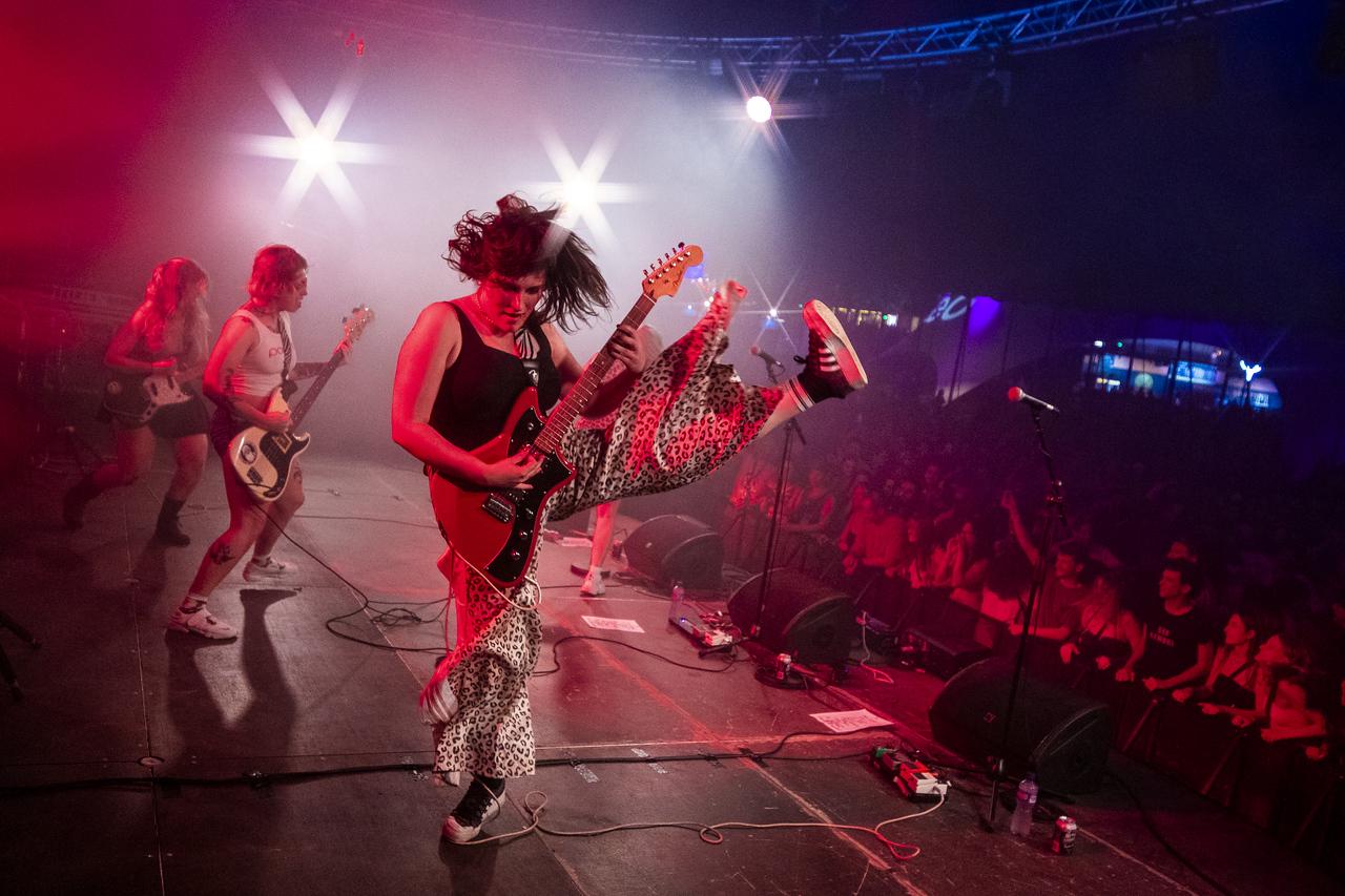 Le groupe féminin gallois Panic Shack au Club Tent du Paléo Festival de Nyon, le 23 juillet 2024. [Paléo 2024 - Nicolas Patault]