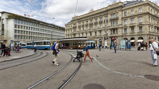 Voisins à la Paradeplatz à Zurich, les deux plus grandes banques helvétiques s'associent pour lancer le Swiss Finance Council à Bruxelles. [Alessandro Della Bella]