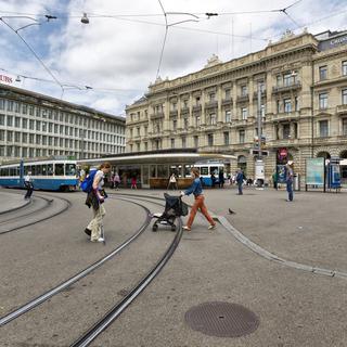 Voisins à la Paradeplatz à Zurich, les deux plus grandes banques helvétiques s'associent pour lancer le Swiss Finance Council à Bruxelles. [Alessandro Della Bella]