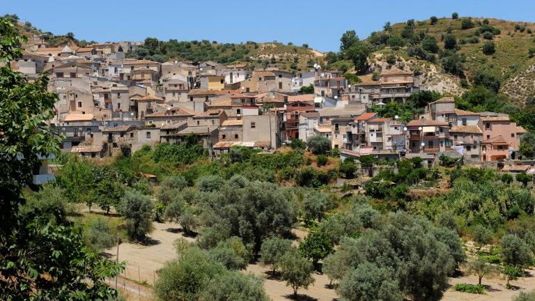 Depuis plusieurs mois, les subventions de l'Etat italien au village de Riace ont diminué. [AFP - Mario Laporta]