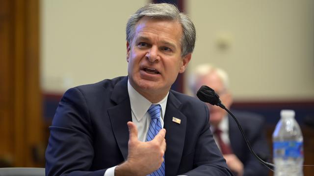 Le directeur du FBI Christopher Wray a témoigné devant une commission du Congrès. [Pool via AP - John McDonnel/The Washington Post]