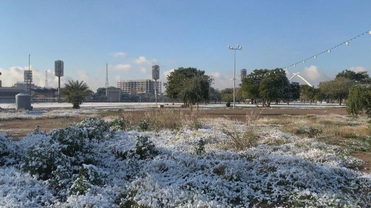Bagdad s'est réveillée mardi sous un mince manteau de neige