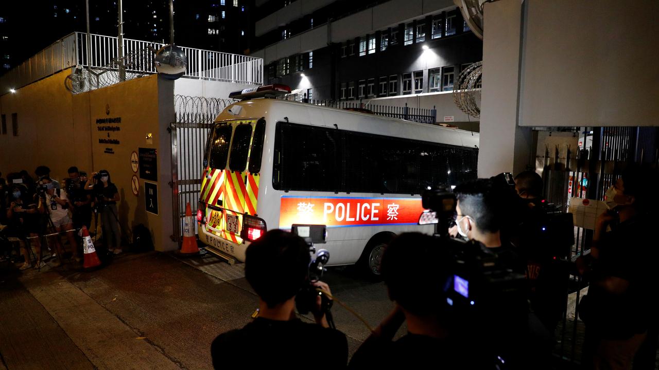 Premières arrestations de figures politiques à Hong Kong en vertu de la nouvelle loi [Reuters - Tyrone Siu]
