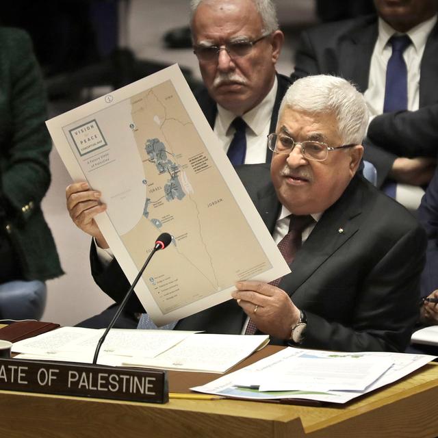 Mahmoud Abbas considère que le plan israélo-américain fait de la Palestine un "fromage suisse". [AP Photo - Seth Wenig]