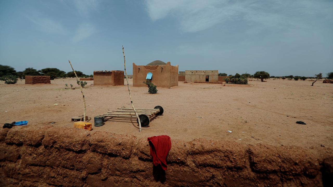Vue sur une habitation dans un village au Niger [Image d'illustration]. [Reuters - Zohra Bensemra]