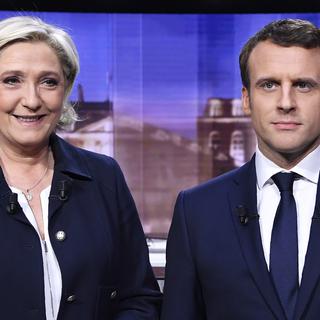 Marine Le Pen et Emmanuel Marcon lors du débat présidentiel de 2017. [Pool Photo via AP - Eric Feferberg]