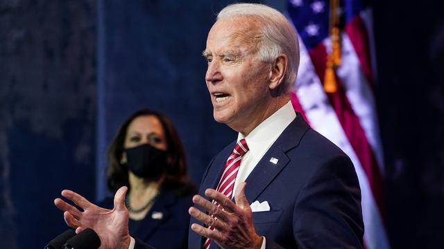 Joe Biden critique l'inaction de Donald Trump durant l'assaut du Capitole [Reuters - Kevin Lamarque]