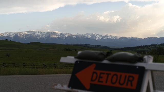 Le célèbre parc de Yellowstone partiellement rouvert après des inondations record. [KEYSTONE - DAVID GOLDMAN]