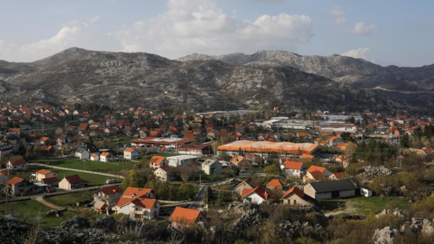 La ville de Cetinje au Monténégro, où la fusillade a eu lieu. [Reuters - Marko Djurica]