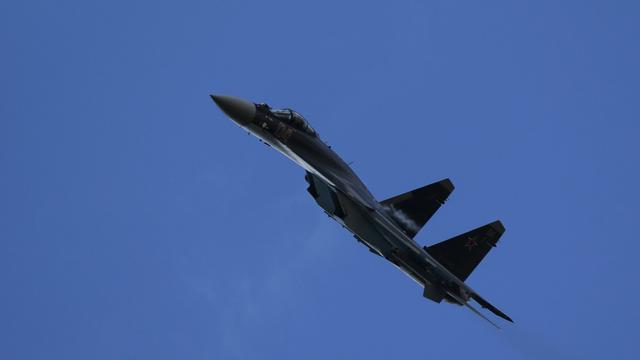 Un avion de chasse russe Sukhoi SU-35. [Reuters - Maxim Shemetov]