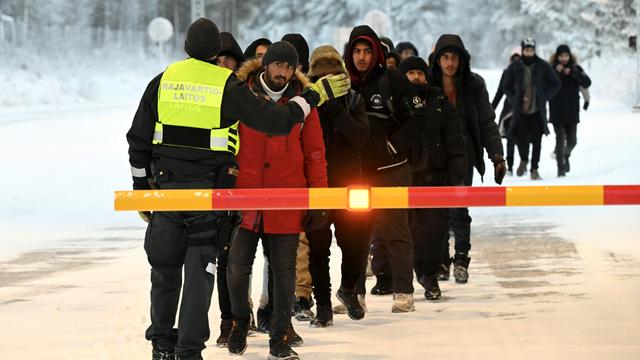 Depuis début août, environ 700 demandeurs d'asile sont entrés en Finlande sans visa par la frontière avec la Russie, selon les autorités finlandaises. [AFP - Jussi Nukari / Lehtikuva]