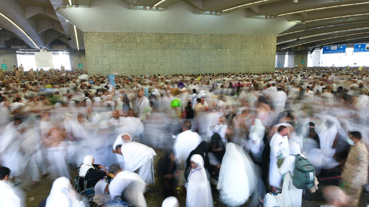 Les responsables saoudiens ont déclaré que 1,8 million de pèlerins ont participé cette année au pèlerinage du hajj, et que 1,6 million venaient de l'étranger. [KEYSTONE - EPA/STRINGER]