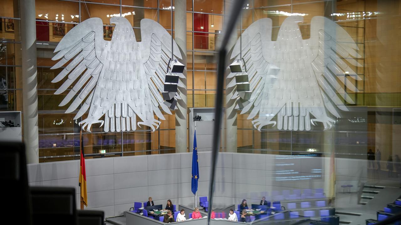 Vue sur le Bundestag, la chambre basse du Parlement allemand, à Berlin. [DPA / KEYSTONE - KAY NIETFEL]