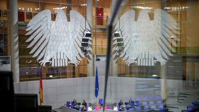 Vue sur le Bundestag, la chambre basse du Parlement allemand, à Berlin. [KEYSTONE - KAY NIETFELD]