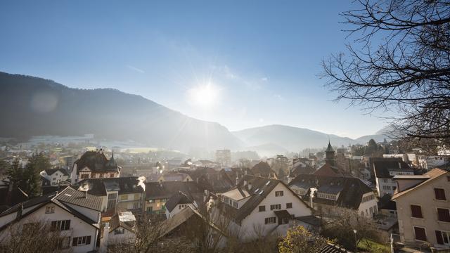 Panorama de la ville de Moutier. [Keystone - Stefan Meyer]