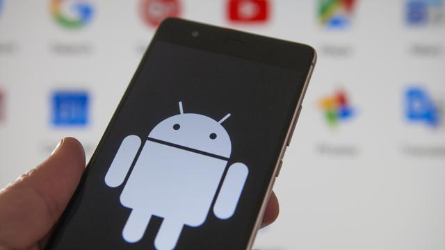 Les applications Google supportées par le système d'exploitation Android ne fonctionneront plus sur les téléphones Huawei. [NURPHOTO/AFP - JAAP ARRIENS]