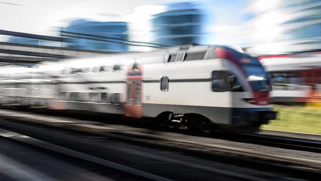 Les CFF proposeront davantage de trains vers les régions touristiques [AFP - Fabrice COFFRINI]