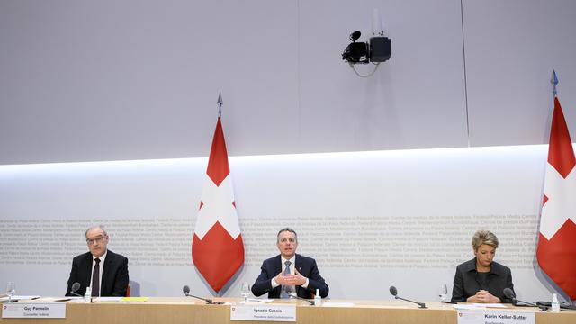 La Suisse adopte une ligne plus dure envers la Russie [Keystone - Anthony Anex]