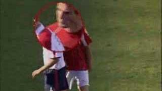 Football/Euro 2004: Alexander Frei est blanchi par l'UEFA concernat l'affaire du "crachat"