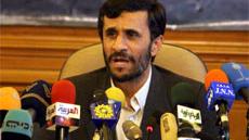 Mahmoud Ahmadinejad en conférence de presse