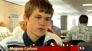 Tournoi d'échec de Bienne: portrait de Magnus Carlsen, 15 ans, prodige de l'échiquier