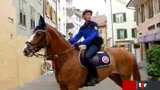 VD: première cavalcade pour la brigade montée d'Yverdon-les-Bains