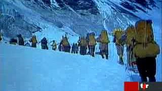 Le Musée alpin de Berne célèbre les 50 ans de l'expédition suisse sur le sommet de l'Everest