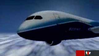 Le géant de l'aéronautique Boeing présente son tout nouvel appareil, le "Dreamliner 787"