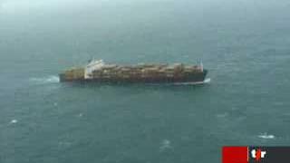La Manche: le porte-conteneur en perdition remorqué vers l'Angleterre