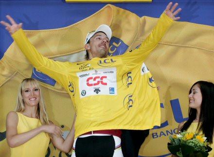 Fabian Cancellara conserve sa tunique jaune de leader