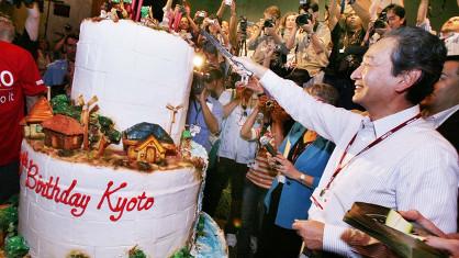 Un gâteau géant pour les 10 ans du protocole