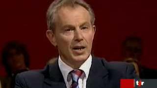 Le premier ministre anglais Tony Blair annonce officiellement son départ