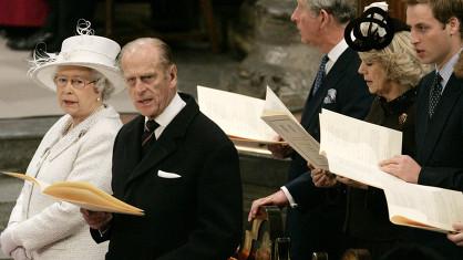 La reine et Philip, Charles et Camilla et Williams lors de la cérémonie