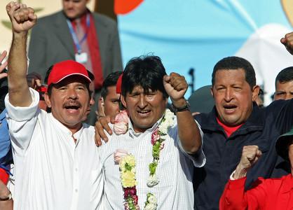 Daniel Ortega, Evo Morales et Hugo Chavez, un front uni