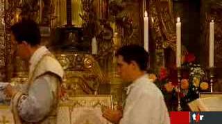 Le pape Benoît XVI libéralise la messe traditionnelle en latin