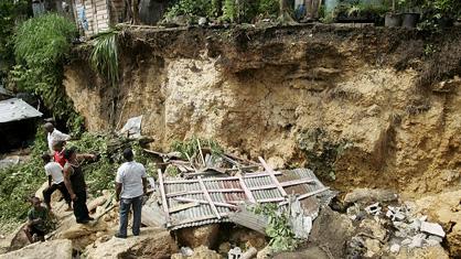 Une famille a perdu la vie dans une coulée de boue à Saint-Domingue.