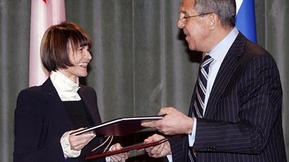 Micheline Calmy-Rey et son homologue russe Segueï Lavrov.