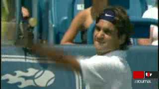 Tennis: éliminé jeudi du tournoi de Cincinnati par le croate Ivo Karlovic, Roger Federer pourrait d'ici lundi perdre sa place de numéro un mondial