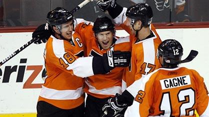 Les Flyers jubilent, ils ont battu Tampa Bay 4-3 ap.