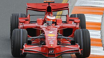 Kimi Raikkonen a d'emblée montré la couleur à Melbourne.